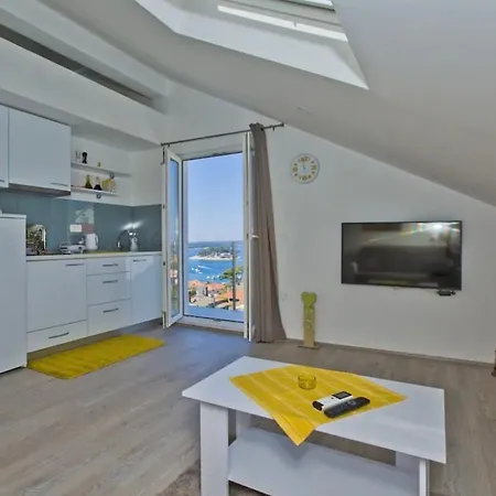 Apartment Juric 2 Hvar Town