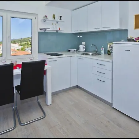 Apartment Juric 2 Hvar Town