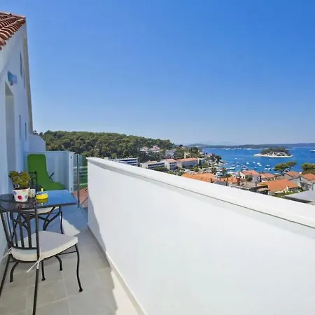 Juric 2 * Hvar Town